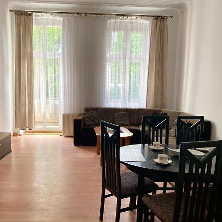 Apartament W Centrum Kolobrzegu Екстер'єр фото