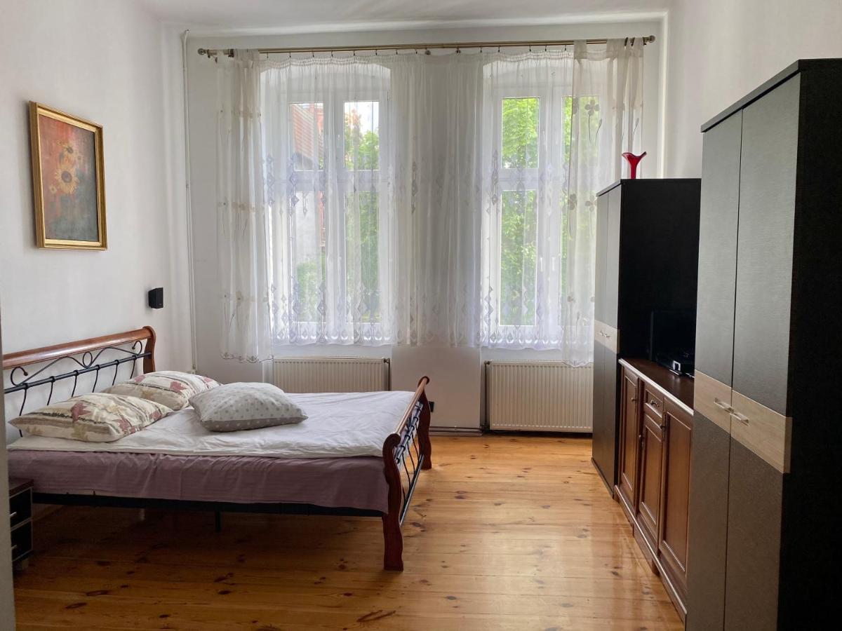 Apartament W Centrum Kolobrzegu Екстер'єр фото